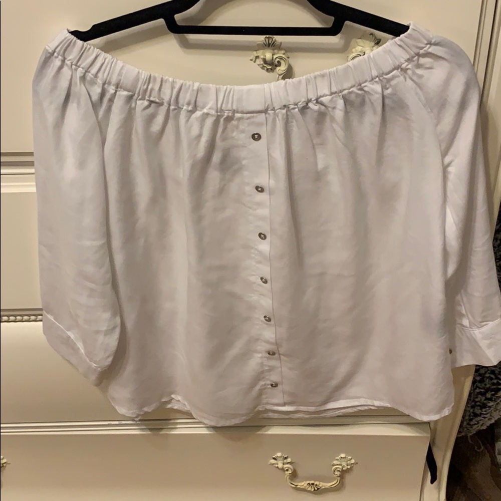 TractrBlu white top